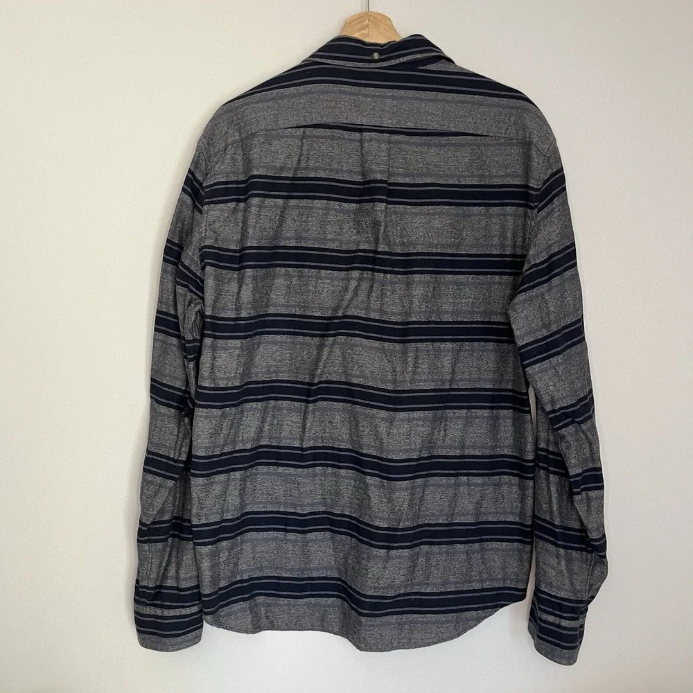 J. Crew Work Shirt Mens Large Stripped Gray Navy Long Sleeve Cotton Button Down‎